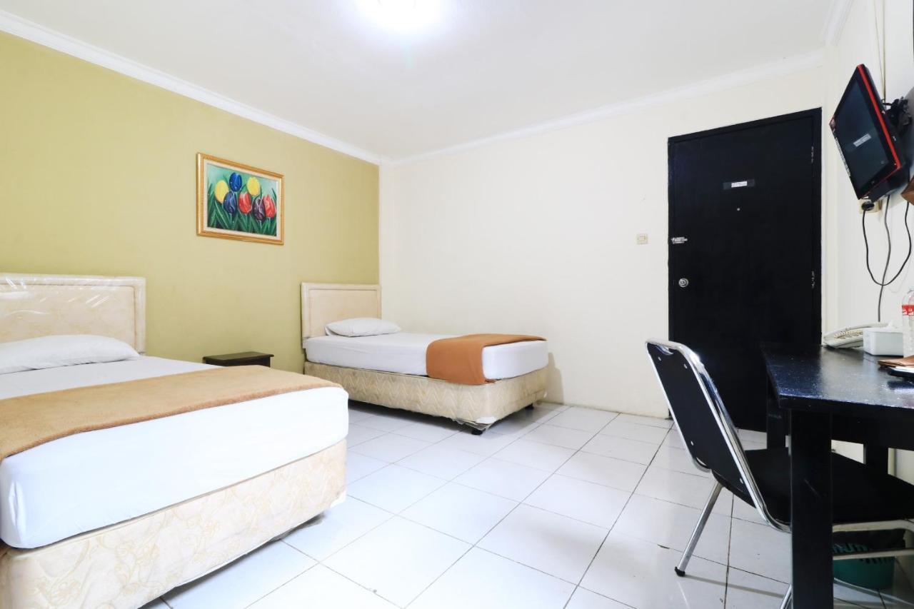 Ams Hotel Koja Jakarta Buitenkant foto