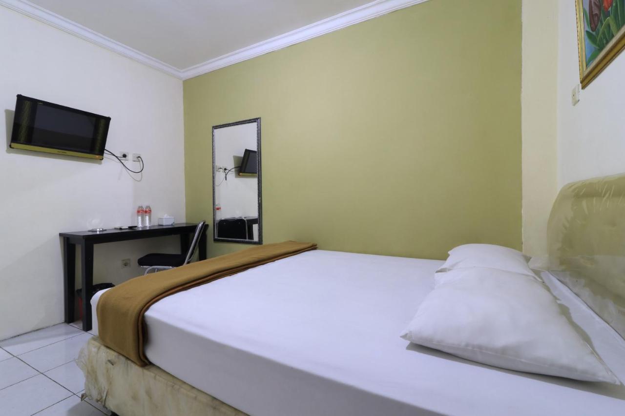 Ams Hotel Koja Jakarta Buitenkant foto